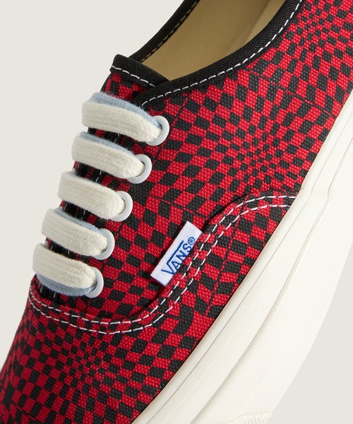 VANS（バンズ）の「VANS PREMIUM オーセンティック / LX Authentic 44 Heritage RED VN000Z6RCJG1（スニーカー・メンズ・ブラック×レッド・11/8/10/9/8.5/9.5/10.5/6.5）」の3枚目の写真