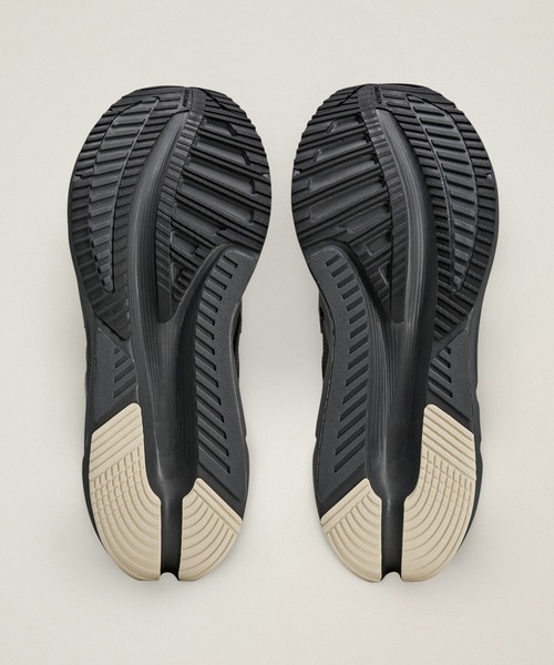 adidas by Stella McCartney(アディダスバイステラマッカートニー)の「adidas by Stella McCartneyアディスター / Adistar / アディダス adidas(スニーカー・レディース・ブラック・27.0cm/23.0cm/22.5cm/25.0cm/25.5cm/26.0cm/26.5cm/28.0cm/28.5cm/27.5cm/24.5cm/23.5cm/24.0cm)」の5枚目の写真