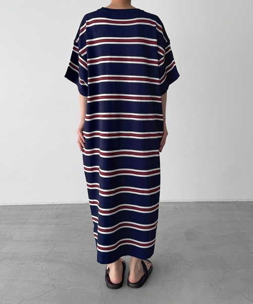 CANAL JEAN(キャナルジーン)の「Lakey Park ボーダーロングワンピース(ワンピース・レディース・ネイビー・ONE SIZE)」の7枚目の写真