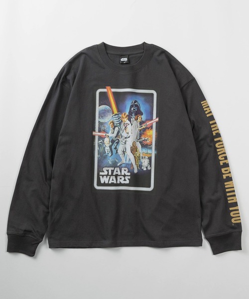 STAR WARS(スターウォーズ)の「【71】【STAR WARS / スター・ウォーズ】ピグメント風加工 クルーネック ロングスリーブ Tシャツ/フロントプリント/バックプリント/袖マルチプリント/ロンT/ユニセックス/レディース/メンズ(Tシャツ/カットソー・メンズ・アイボリー/ブラック系/アイボリー系/ブラック・M/L/XL)」の16枚目の写真