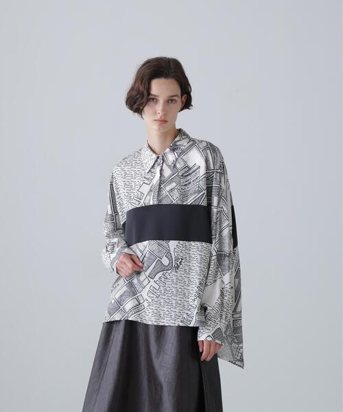 ADORE（アドーア）の「◆シティアトラスプリントブラウス（シャツ/ブラウス・レディース・ホワイト系その他・38）」の3枚目の写真