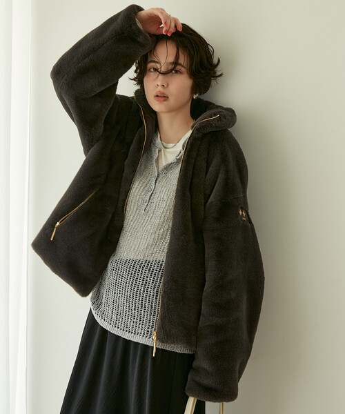 FREAK'S STORE(フリークスストア)の「TATRAS/タトラス BARBRA<別注カラーあり>/バルブラ/LCKA0038033588(その他アウター・レディース・ベージュ/ブラウン/グレー/ライトグレー/チャコール/ブラック・2/1)」の1枚目の写真