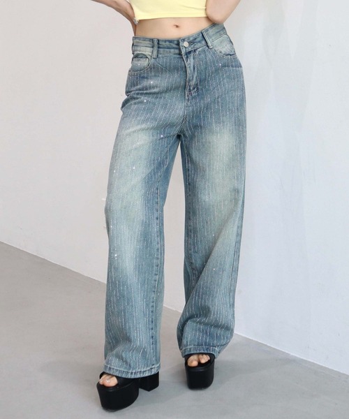 CECIL McBEE(セシルマクビー)の「【CECIL McBEE】ラインストーン付きワイドデニムパンツ(デニムパンツ・レディース・ブルー・MEDIUM)」の1枚目の写真