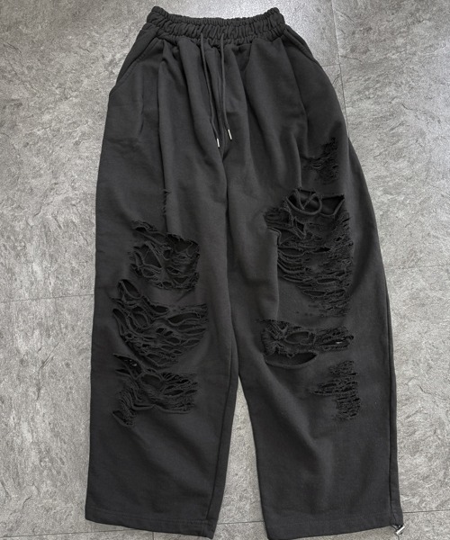 YACA(ヤーカ)の「Over Damage Sweat Pants/オーバーダメージスウェットパンツ【ユニセックス着用可能】(スウェットパンツ・レディース・グレー/ブラック・FREE)」の18枚目の写真