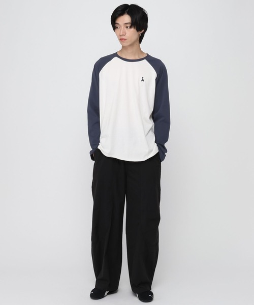 ALAND(エーランド)の「【UNISEX】ALAND/Aロゴラグランロングスリーブ(Tシャツ/カットソー・レディース・ネイビー/ブラック・SMALL/LARGE)」の11枚目の写真