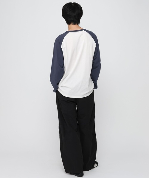 ALAND(エーランド)の「【UNISEX】ALAND/Aロゴラグランロングスリーブ(Tシャツ/カットソー・レディース・ネイビー/ブラック・SMALL/LARGE)」の15枚目の写真