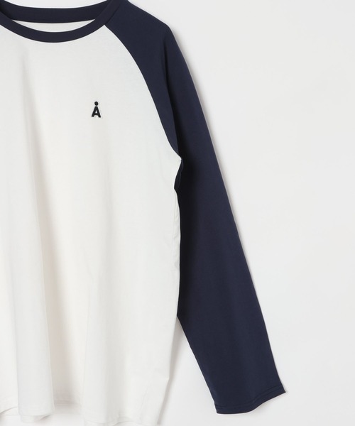 ALAND(エーランド)の「【UNISEX】ALAND/Aロゴラグランロングスリーブ(Tシャツ/カットソー・レディース・ネイビー/ブラック・SMALL/LARGE)」の22枚目の写真