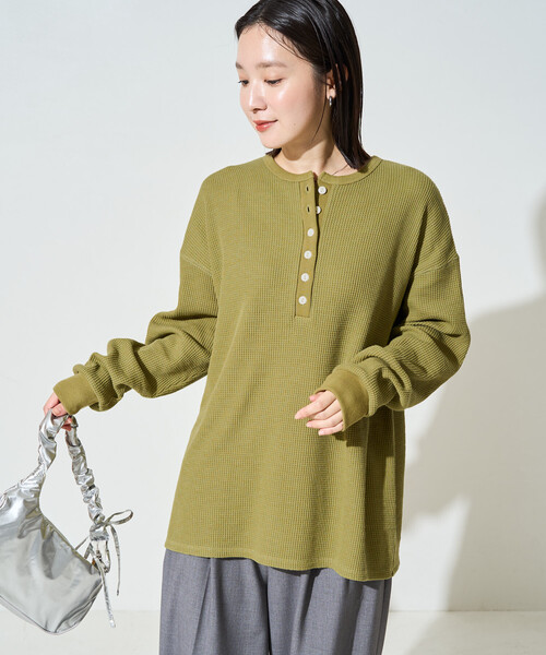 FREAK'S STORE(フリークスストア)の「限定展開 ヘビー ワッフル ヘンリーネック チュニック プルオーバー(Tシャツ/カットソー・レディース・オフホワイト/チャコールグレー/グレー/ブルーグリーン/ピンク/オリーブ/ブラウン・フリ-)」の16枚目の写真