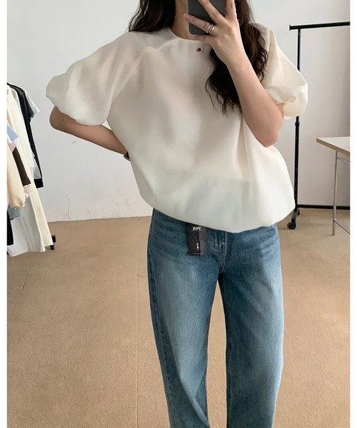BLoomMe(ブルームミー)の「バルーンシルエットボリュームスリーブブラウス(シャツ/ブラウス・レディース・オフホワイト/ライトグレー・M)」の9枚目の写真