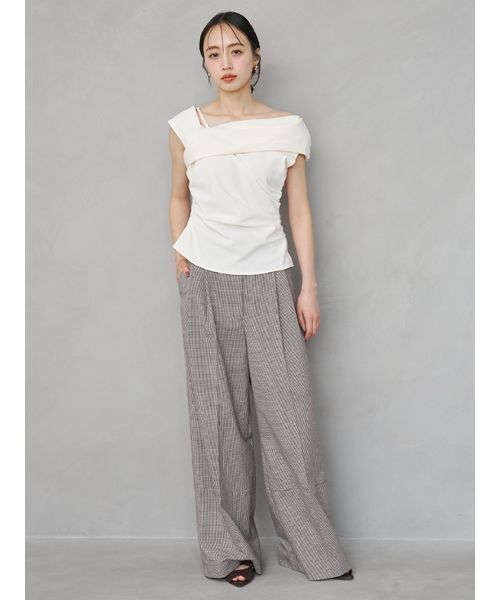 SNIDEL(スナイデル)の「【セットアップ対応】ベルト付タックパンツ(その他パンツ・レディース・グレー/チェック/ブラック・0/1)」の11枚目の写真