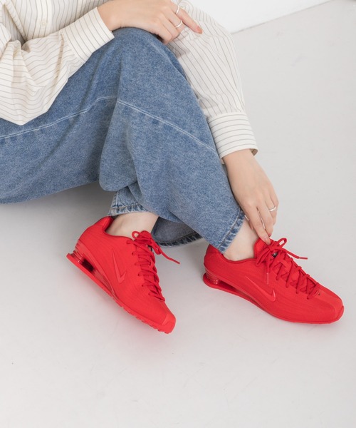 NIKE（ナイキ）の「NIKE　Shox Z（スニーカー・レディース・ブラック/レッド・23/24/23.5/24.5/25）」の3枚目の写真