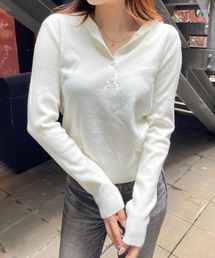 ハーフボタンデザインフーディーニット