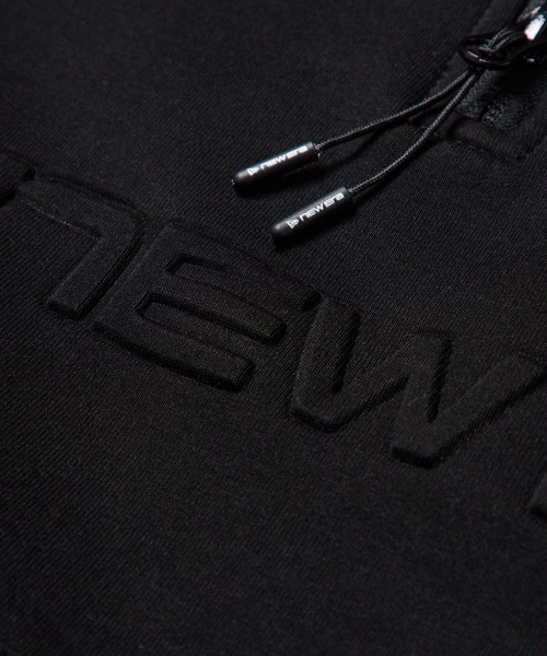NEW ERA(ニューエラ)の「【NEW ERA】テック スウェット ハーフジップ プルオーバー Emboss Logo ゴルフ / 3カラー(スウェット・メンズ・ダークグレー/オートミール/ブラック・M/L)」の6枚目の写真