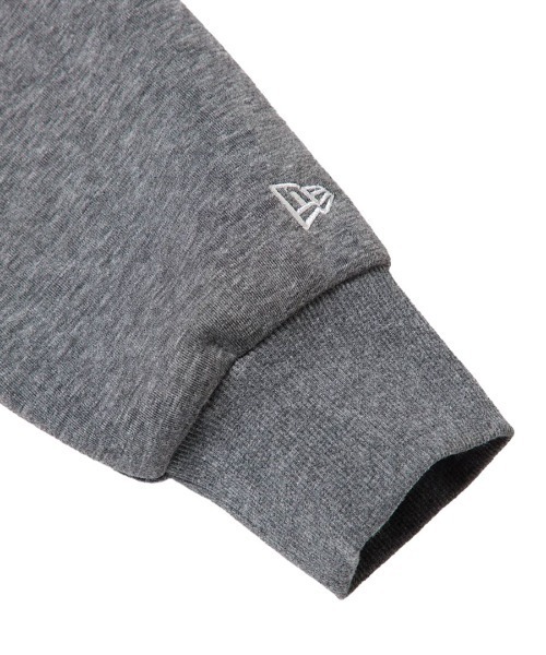 NEW ERA(ニューエラ)の「【NEW ERA】テック スウェット ハーフジップ プルオーバー Emboss Logo ゴルフ / 3カラー(スウェット・メンズ・ダークグレー/オートミール/ブラック・M/L)」の14枚目の写真