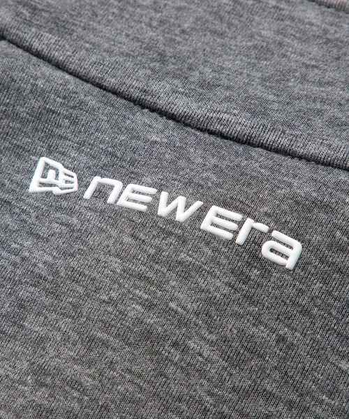 NEW ERA(ニューエラ)の「【NEW ERA】テック スウェット ハーフジップ プルオーバー Emboss Logo ゴルフ / 3カラー(スウェット・メンズ・ダークグレー/オートミール/ブラック・M/L)」の15枚目の写真