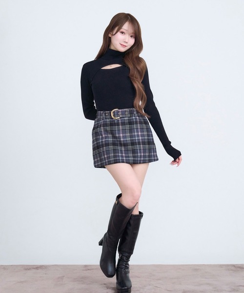 Rose Muse（ロゼミューズ）の「Low-rise check skirt（スカート・レディース・グレー/ベージュ・SMALL/MEDIUM）」の7枚目の写真