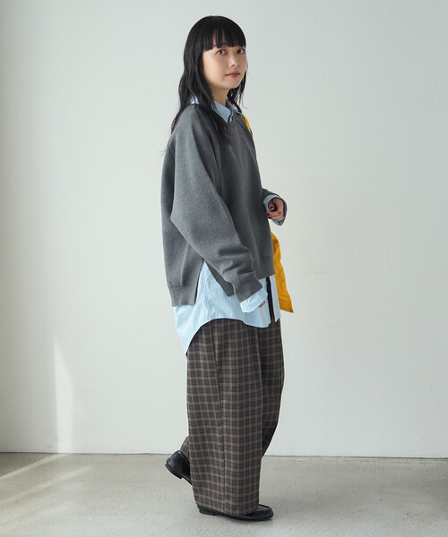 FREAK'S STORE(フリークスストア)の「<マシーンウォッシャブル> スウェットライクニット プルオーバー(スウェット・レディース・モカ/チャコール/ライトグレー/ネイビー・フリ-)」の22枚目の写真