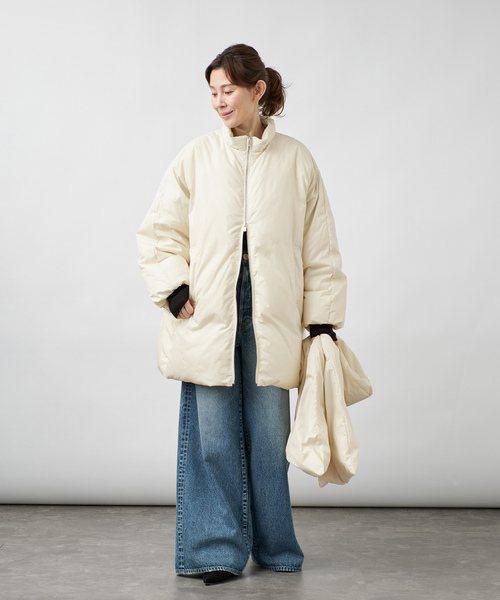 VERMEIL par iena(ヴェルメイユパーイエナ)の「Taffeta Bow ダウンコート(ダウンジャケット/コート・レディース・ブラック/アイボリー・38/36)」の10枚目の写真