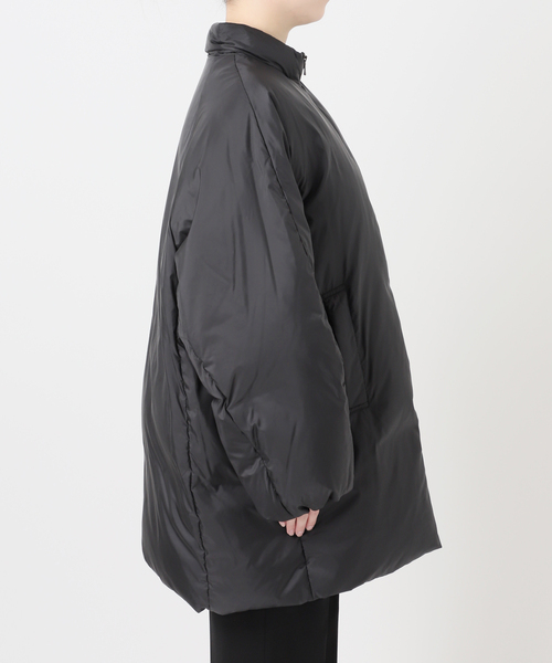 VERMEIL par iena(ヴェルメイユパーイエナ)の「Taffeta Bow ダウンコート(ダウンジャケット/コート・レディース・ブラック/アイボリー・38/36)」の22枚目の写真