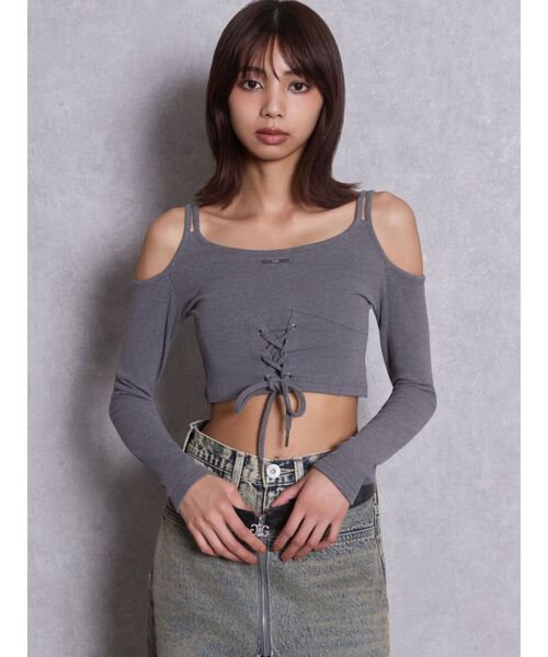 GYDA（ジェイダ）の「GYDAプレートレースアップトップス（Tシャツ/カットソー・レディース・ブラック/グレー・FREE）」の11枚目の写真