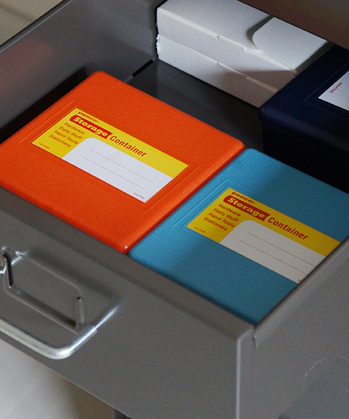 PENCO（ペンコ）の「penco ペンコ ストレージコンテナー 収納ボックス ミニケース SS（収納グッズ・レディース・オレンジ/ネイビー/ホワイト/グリーン/ライトブルー/イエロー/ブラック/ベージュ/クリア・FREE）」の16枚目の写真