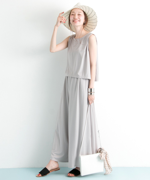 URBAN RESEARCH（アーバンリサーチ）の「UR 3WAYセットアップカットソー（つなぎ/オールインワン・レディース・ブラック/グレー系その他/オリーブ・FREE）」の22枚目の写真