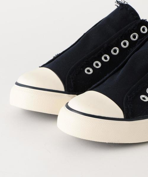 coen(コーエン)の「キャンバススリッポンスニーカー(メンズ)(スリッポン・メンズ・ネイビー/オリーブ/ホワイト/ライトグレー・SMALL/LARGE/MEDIUM)」の9枚目の写真