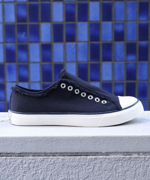 coen(コーエン)の「キャンバススリッポンスニーカー(メンズ)(スリッポン・メンズ・ネイビー/オリーブ/ホワイト/ライトグレー・SMALL/LARGE/MEDIUM)」の15枚目の写真