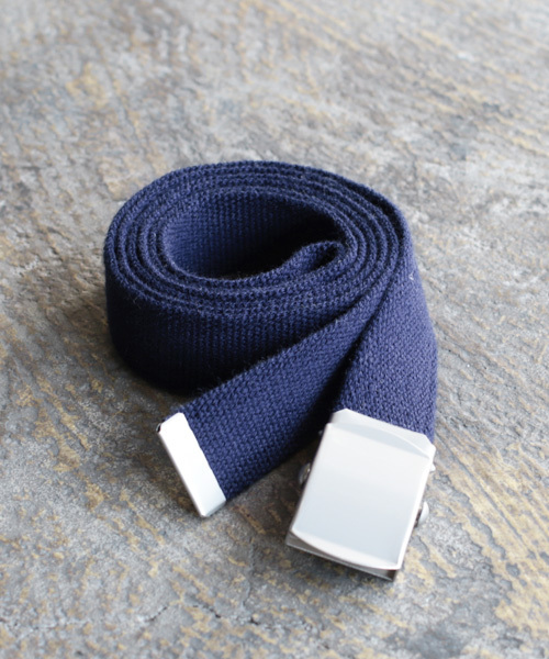 THE CASUAL（カジュアル）の「【10色展開 / ユニセックスモデル】 日本製ロングガチャベルト（ベルト・メンズ・ブラック/カーキ/サックスブルー/ネイビー/オレンジ/グレー/ナチュラル/ホワイト/ピンク/レッド・FREE）」の6枚目の写真