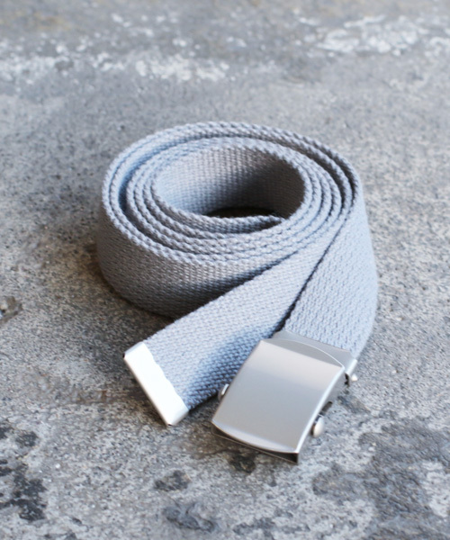 THE CASUAL（カジュアル）の「【10色展開 / ユニセックスモデル】 日本製ロングガチャベルト（ベルト・メンズ・ブラック/カーキ/サックスブルー/ネイビー/オレンジ/グレー/ナチュラル/ホワイト/ピンク/レッド・FREE）」の4枚目の写真