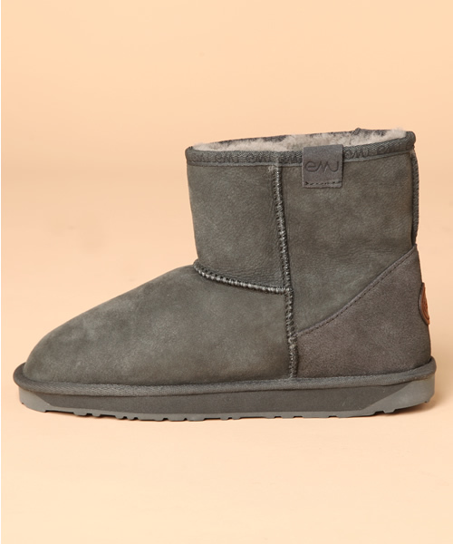 EMU Australia（エミューオーストラリア）の「***emu STINGER MINI ブーツ（ブーツ・レディース・ベージュ/グレー/パープル/ネイビー/ケリー・6/7/8）」の2枚目の写真