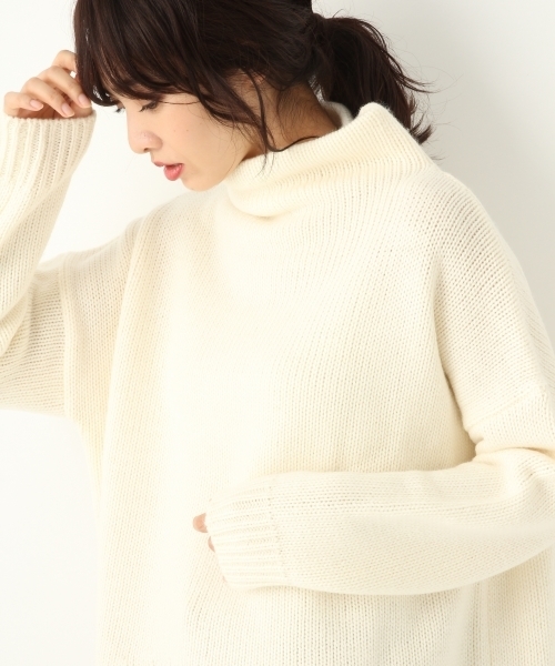 A part by(アパートバイ)の「3GWAルーズタートルニットPO 774177 (ニット/セーター・レディース・チャコールグレー/パープル/オフホワイト/ブルー・FREE)」の11枚目の写真