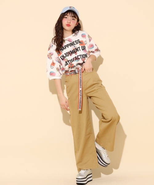 repipi armario（レピピ アルマリオ）の「ベルトツキワイドパンツ（デニムパンツ・キッズ・ブルー/ネイビー/ベージュ/ブラック・MEDIUM/X-SMALL/SMALL/LARGE）」の2枚目の写真