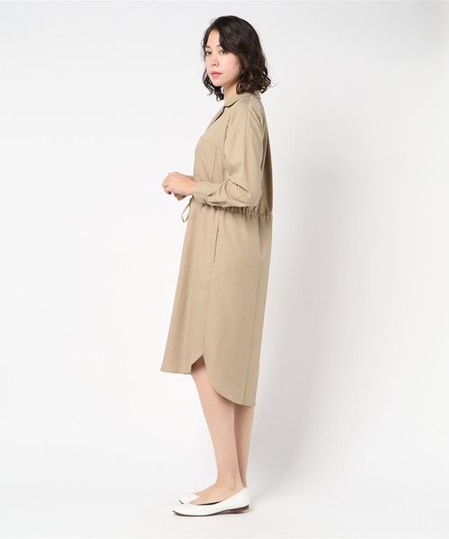 archives(アルシーヴ)の「ドロスト開襟シャツワンピース(ワンピース・レディース・ブラウン系その他/ベージュ/カーキ・MEDIUM)」の5枚目の写真