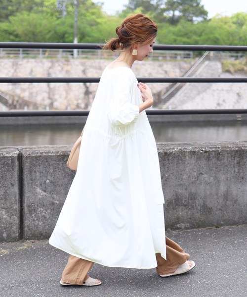 reca(レカ)の「7分袖ウエストリボンワンピース(ワンピース・レディース・オフホワイト/カーキ/ピンク・M)」の3枚目の写真
