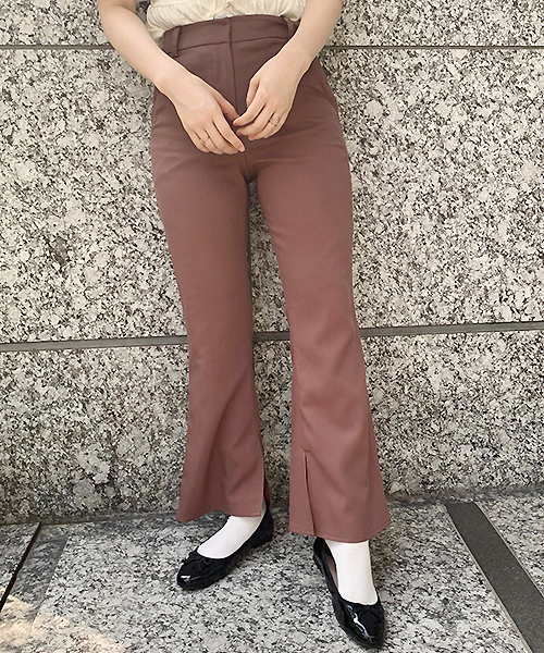 apres jour（アプレジュール）の「フレアパンツ【ZOZOTOWN限定アイテム】（その他パンツ・レディース・ブラック/ベージュ/モカ/アイボリー/ボルドー・フリー）」の3枚目の写真