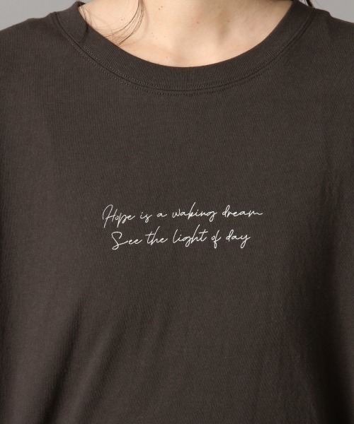 LOWRYS FARM（ローリーズファーム）の「フォトロンＴ　875268（Tシャツ/カットソー・レディース・チャコールグレー/ホワイト系その他/ホワイト系その他2・FREE）」の16枚目の写真