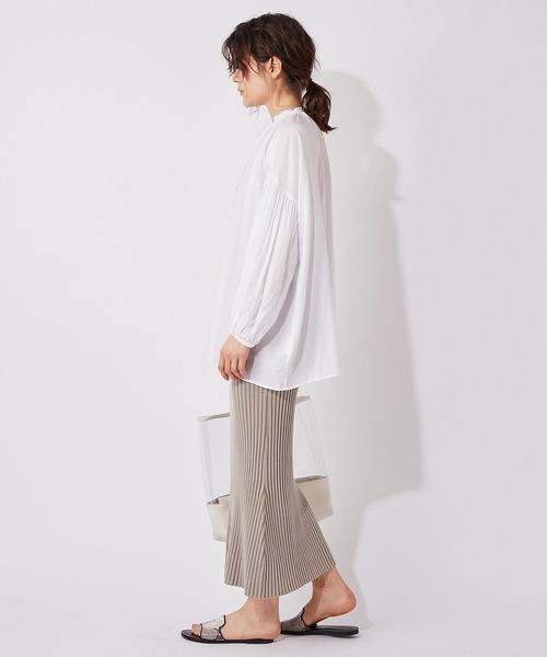 Whim Gazette（ウィムガゼット）の「フロントスキッパーギャザーオーバーブラウス（シャツ/ブラウス・レディース・ホワイト/ブラック・FREE）」の9枚目の写真