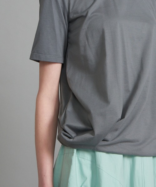 08sircus（ゼロエイトサーカス）の「【08Sircus(08サーカス)】《STUDIOUS限定》別注ロータスクロスジャージーTシャツ S20SL-TS18（Tシャツ/カットソー・レディース・ホワイト/ブラック/ダークグレー・FREE）」の9枚目の写真