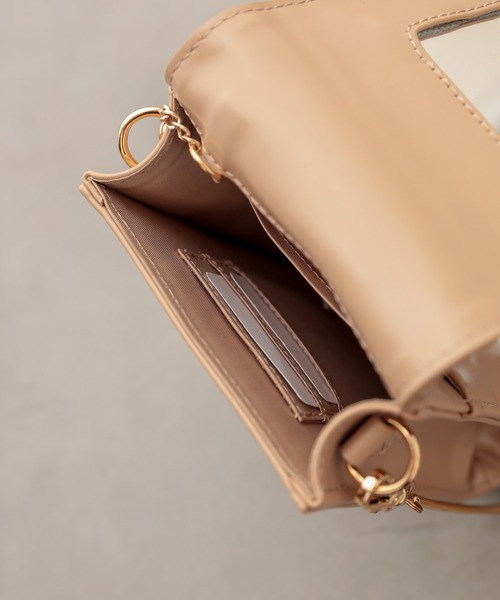 natural couture（ナチュラルクチュール）の「【WEB限定カラー有り】ミラーイン多機能ショルダー（ショルダーバッグ・レディース・ブラック/ベージュ/ブラウン/ライトベージュ・FREE）」の18枚目の写真