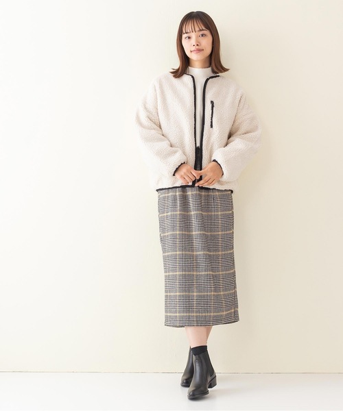OUTDOOR PRODUCTS(アウトドアプロダクツ)の「【OUTDOOR PRODUCTS】中綿リバーシブルブルゾン ボア素材 モコモコ オーバーサイズ/ビッグシルエット リバーシブル(ブルゾン・レディース・カーキ/アイボリー/ライトベージュ・MEDIUM/LARGE)」の9枚目の写真