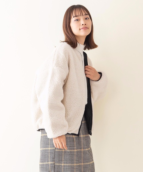 OUTDOOR PRODUCTS(アウトドアプロダクツ)の「【OUTDOOR PRODUCTS】中綿リバーシブルブルゾン ボア素材 モコモコ オーバーサイズ/ビッグシルエット リバーシブル(ブルゾン・レディース・カーキ/アイボリー/ライトベージュ・MEDIUM/LARGE)」の13枚目の写真