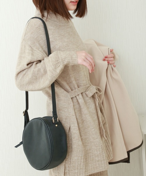 libelle more(リベル モア)の「ニット プルオーバー+パンツ セットアップ(ニット/セーター・レディース・ブラック/ベージュ/ブルー/グレイッシュベージュ・M/L)」の12枚目の写真