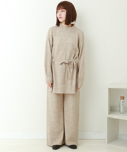 libelle more(リベル モア)の「ニット プルオーバー+パンツ セットアップ(ニット/セーター・レディース・ブラック/ベージュ/ブルー/グレイッシュベージュ・M/L)」の17枚目の写真