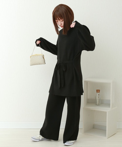 libelle more(リベル モア)の「ニット プルオーバー+パンツ セットアップ(ニット/セーター・レディース・ブラック/ベージュ/ブルー/グレイッシュベージュ・M/L)」の19枚目の写真
