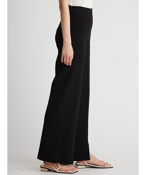 Mila Owen（ミラオーウェン）の「接触冷感センターコバスリットニット