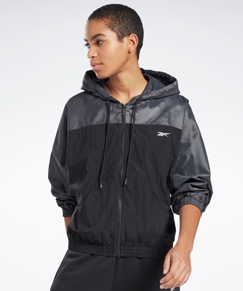 Reebok（リーボック）の「シャイニー ウーブン ジャ 