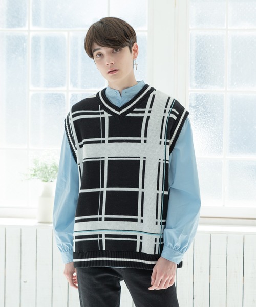 EDEL（エーデル）の「EDEL - ラインチェックニットベスト（ベスト・メンズ・ベージュ/ブラック・LARGE/MEDIUM）」の7枚目の写真