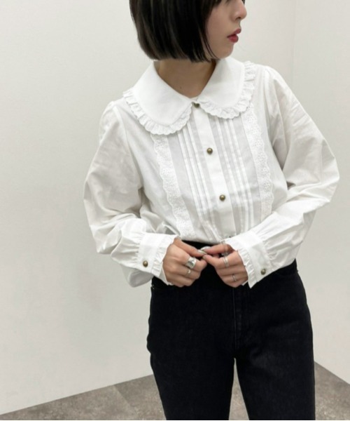 apres jour mignon(アプレジュールミニョン)の「コットンレースフリルブラウス【ZOZOTOWN限定アイテム】(シャツ/ブラウス・レディース・ブラック/オフホワイト/モカ・X-LARGE/フリー)」の2枚目の写真