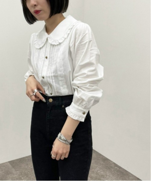 apres jour mignon(アプレジュールミニョン)の「コットンレースフリルブラウス【ZOZOTOWN限定アイテム】(シャツ/ブラウス・レディース・ブラック/オフホワイト/モカ・X-LARGE/フリー)」の5枚目の写真